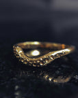 Anillo Yoko